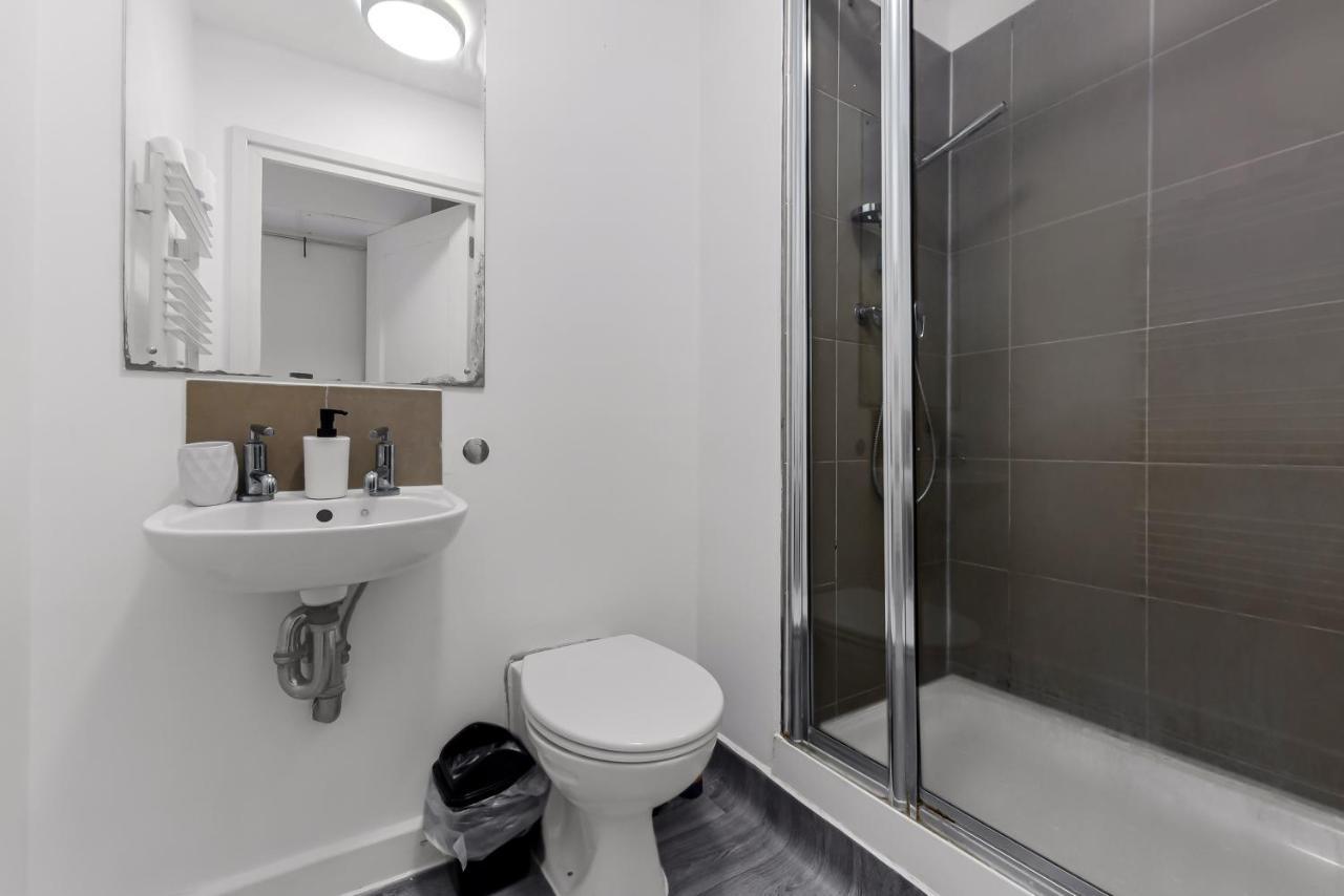 Spacious 2 Bedroom Apartment In Ealing Broadway Eksteriør bilde